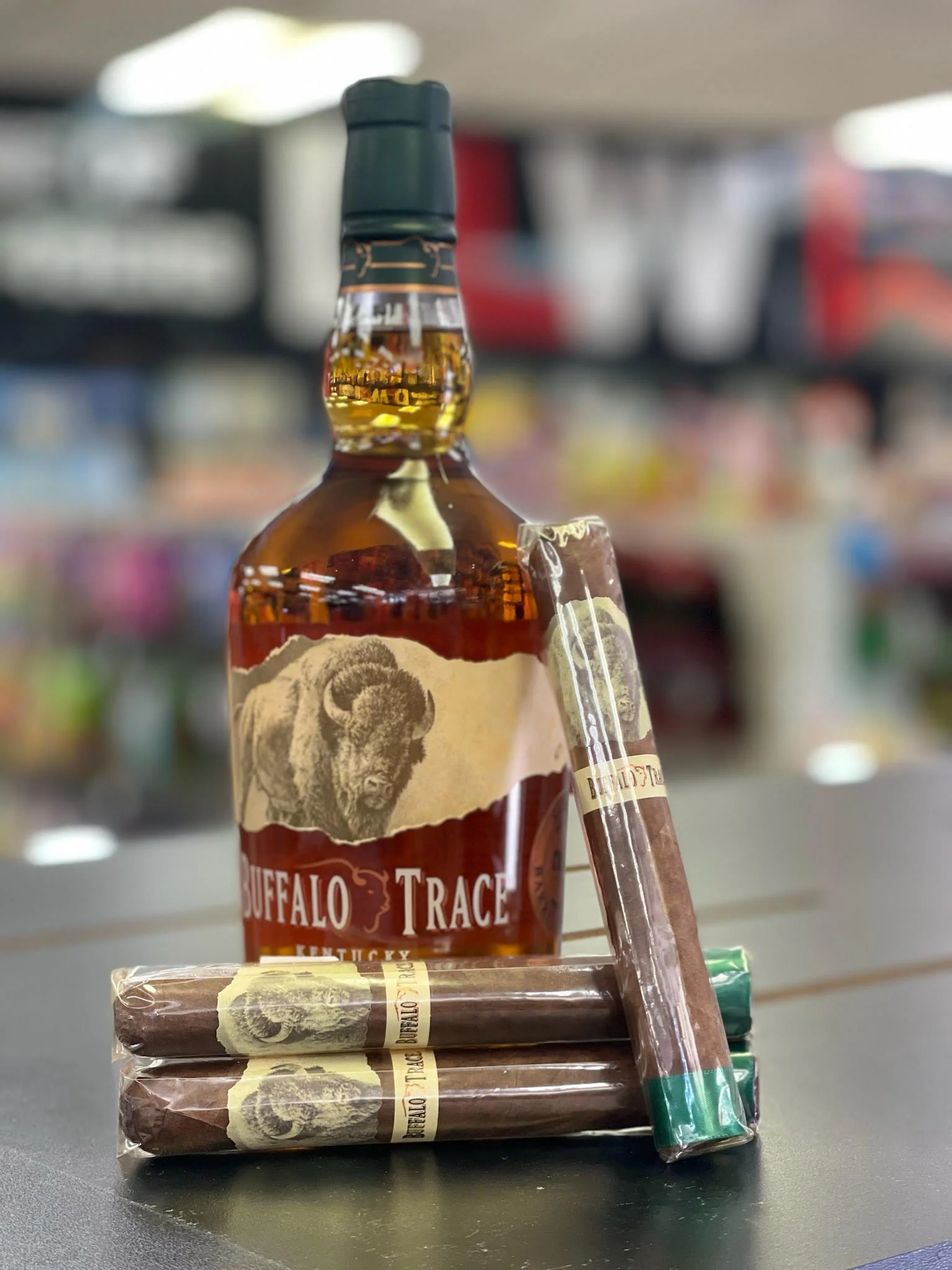 Buffalo Trace Churchill Cigar & Bourbon 750ml Combo - Image 2